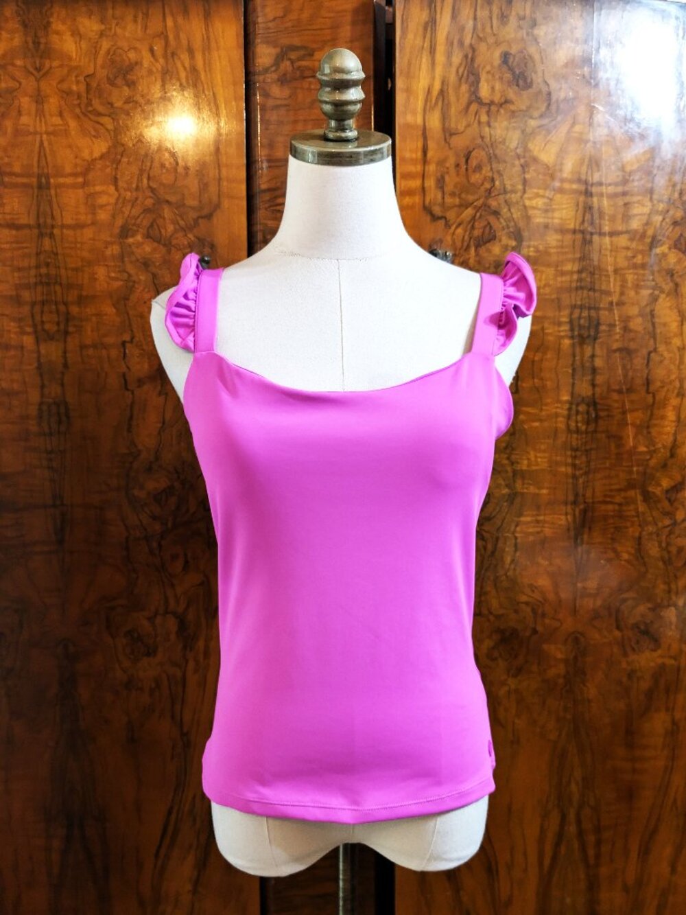 Lilly Pulitzer Luxletic Maribo Bra Tank Pink Ruffle Shoulder UPF 50+ Top Small